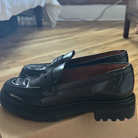 Reformation Agathea Chunky Loafer - Picture 5 of 6